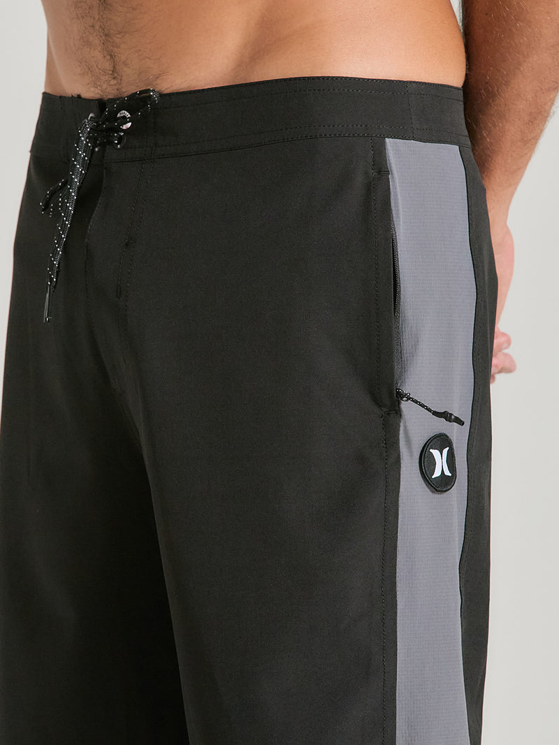 Bermuda Híbrida 18 Polegadas Preta Hurley Cross