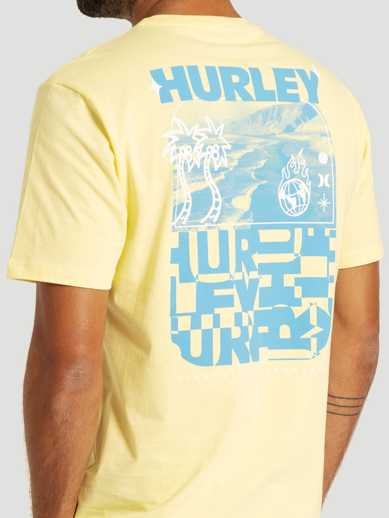 Camiseta Manga Curta Amarela Hurley Half Letters