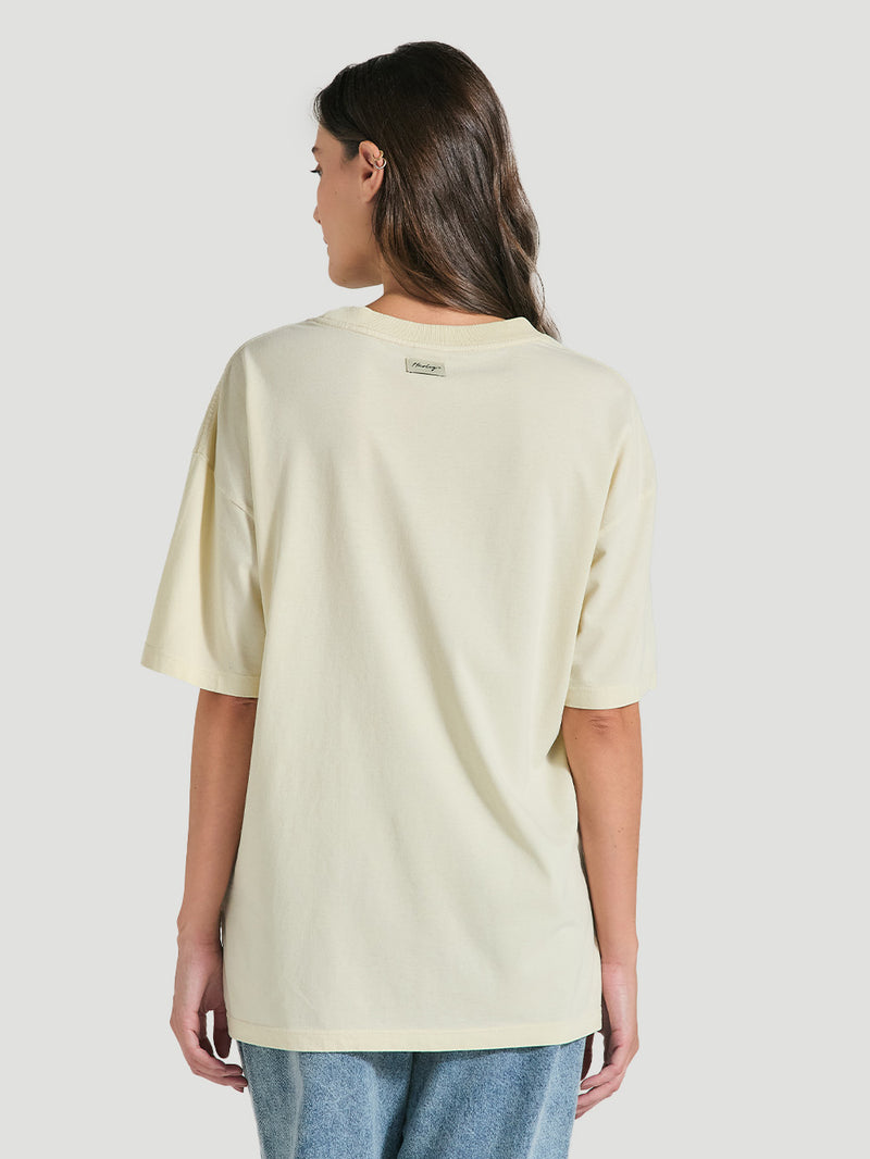 Camiseta Oversized Feminina Off White em Algodão Hurley Girl Trip