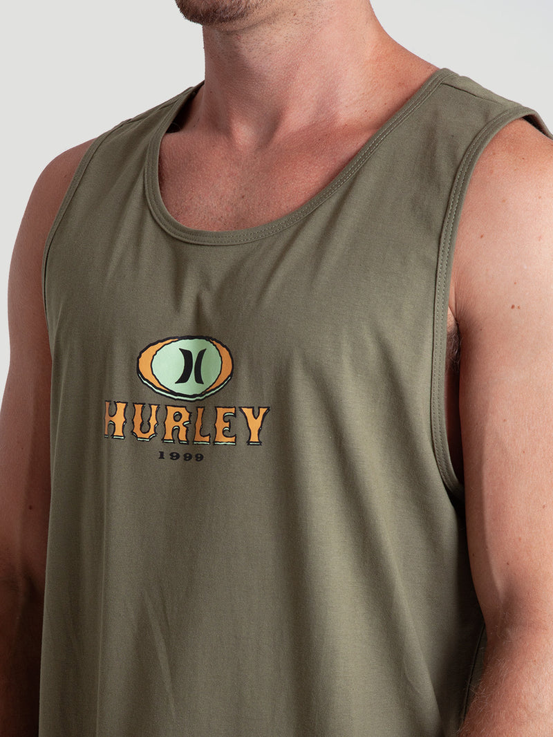 Regata Verde Militar Com Estampa Hurley Retro Waves