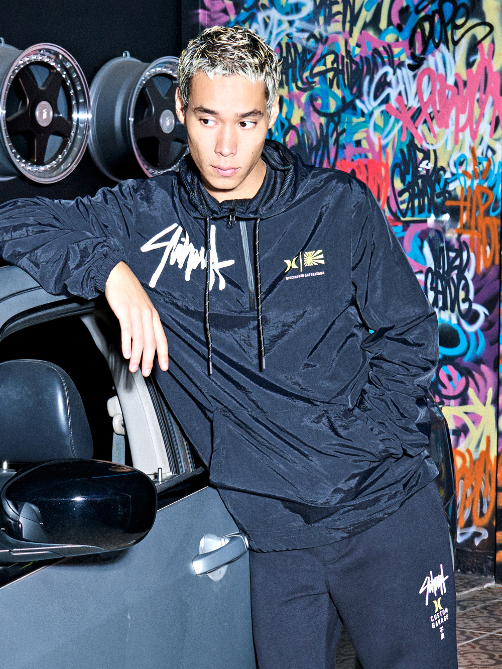 Jaqueta Windbreaker Anorak Hurley x Shibuya Signature Preta