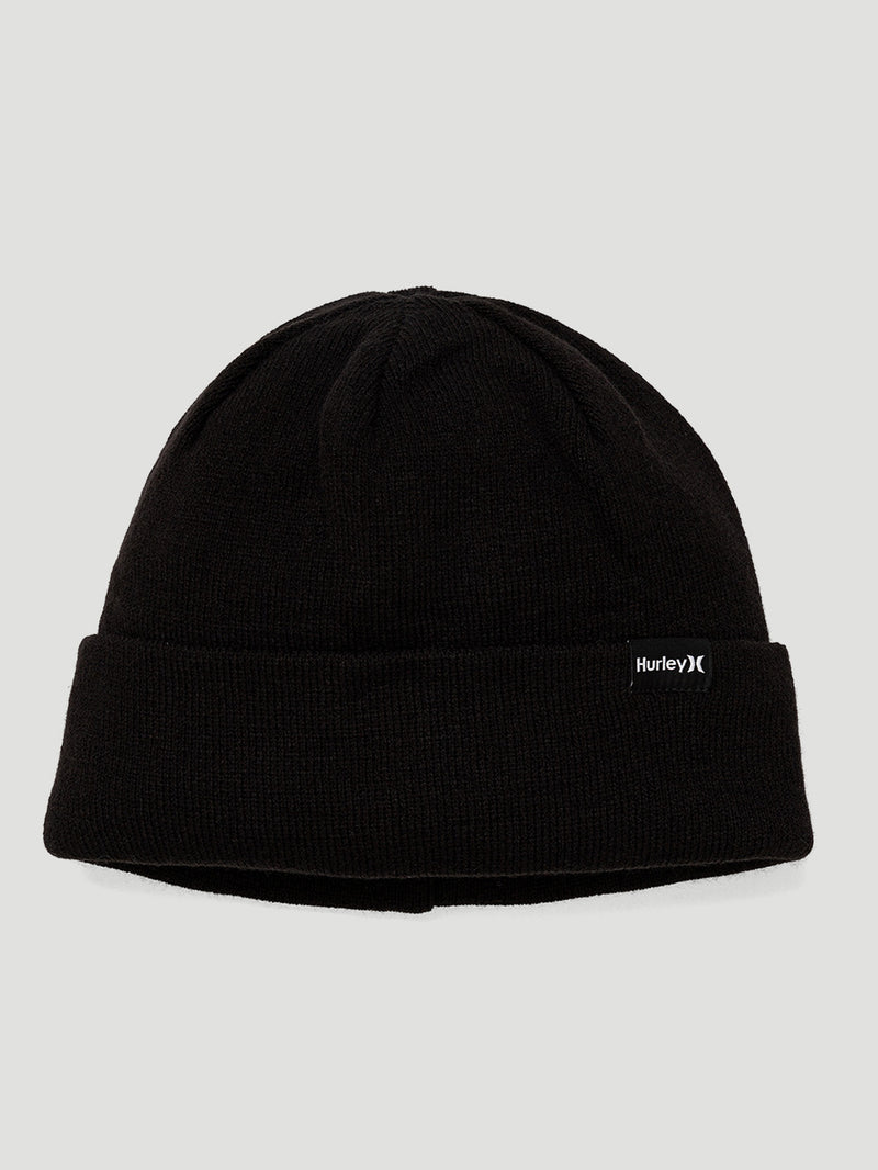 Gorro preto com dobra Hurley Label confeccionado em malha. Detalhe do logo em etiqueta aplicada na parte frontal.