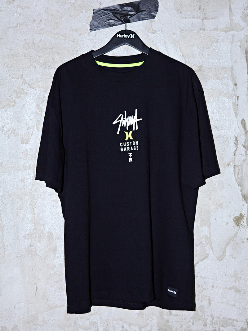 Camiseta Max Fit Hurley x Shibuya Signature Block Party Preta