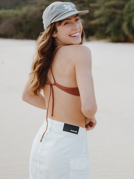 Saia Sarja Off White Hurley Sand