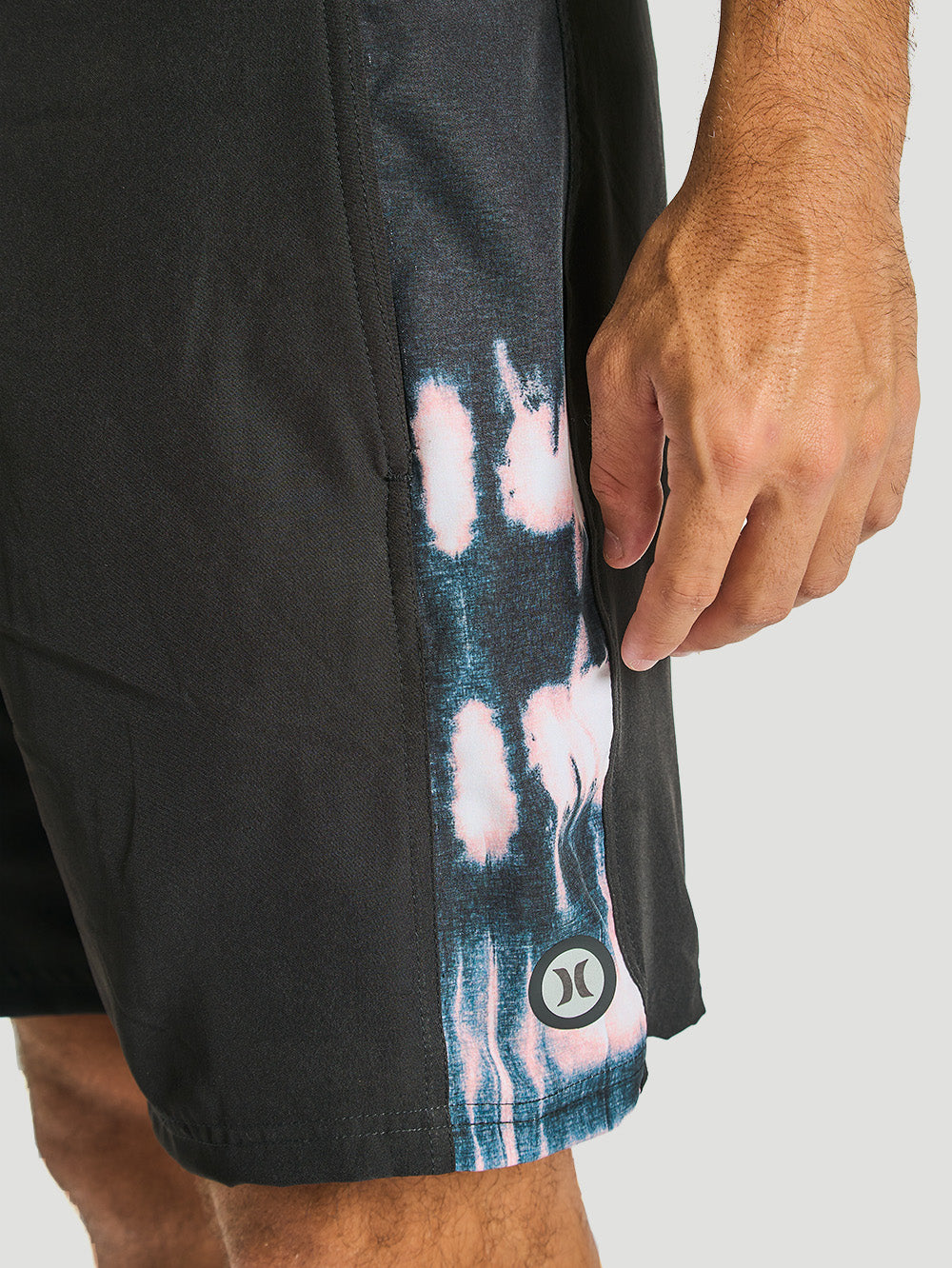 Bermuda Híbrida Hurley Tie Dye 18'' Preto