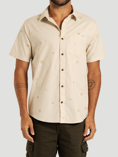 Camisa Manga Curta Areia Hurley One and Only Lido Stretch