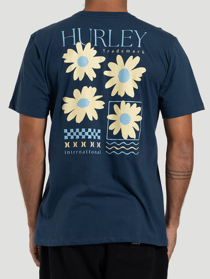 Camiseta Manga Curta Hurley New Flower Azul Marinho