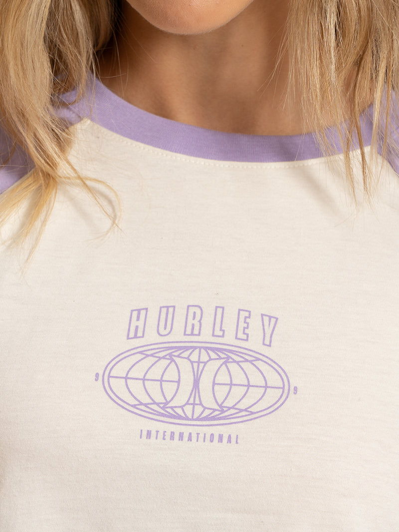 Camiseta Cropped Hurley Global 99 Off White