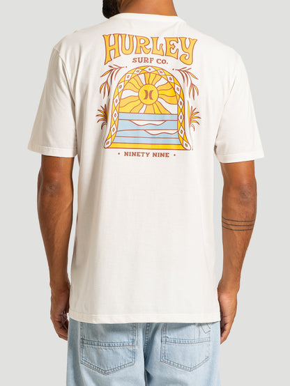 Camiseta Manga Curta Hurley Bells Off White