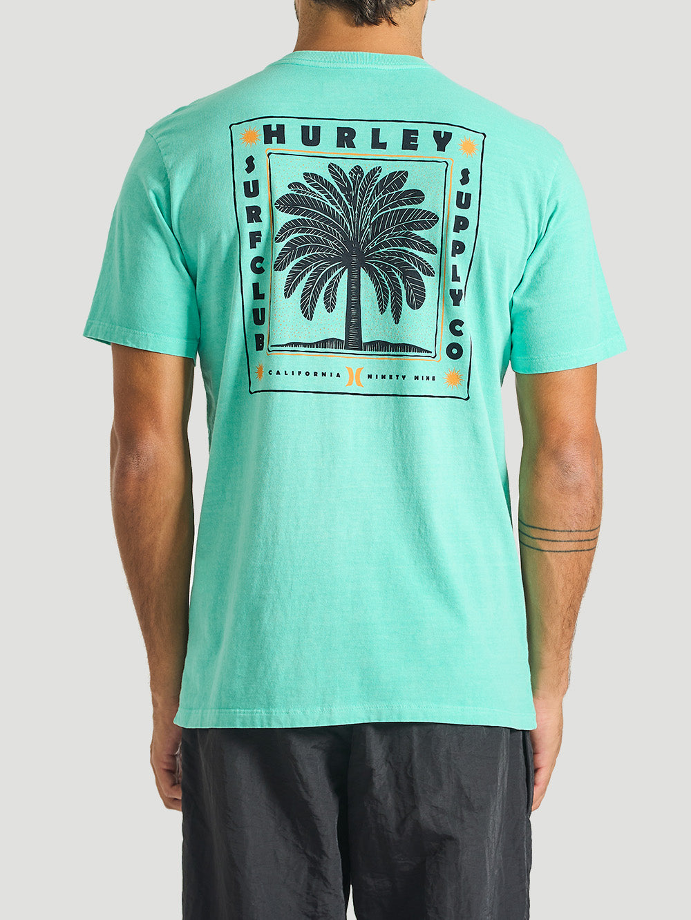 Camiseta Especial Hurley Surf Club Menta