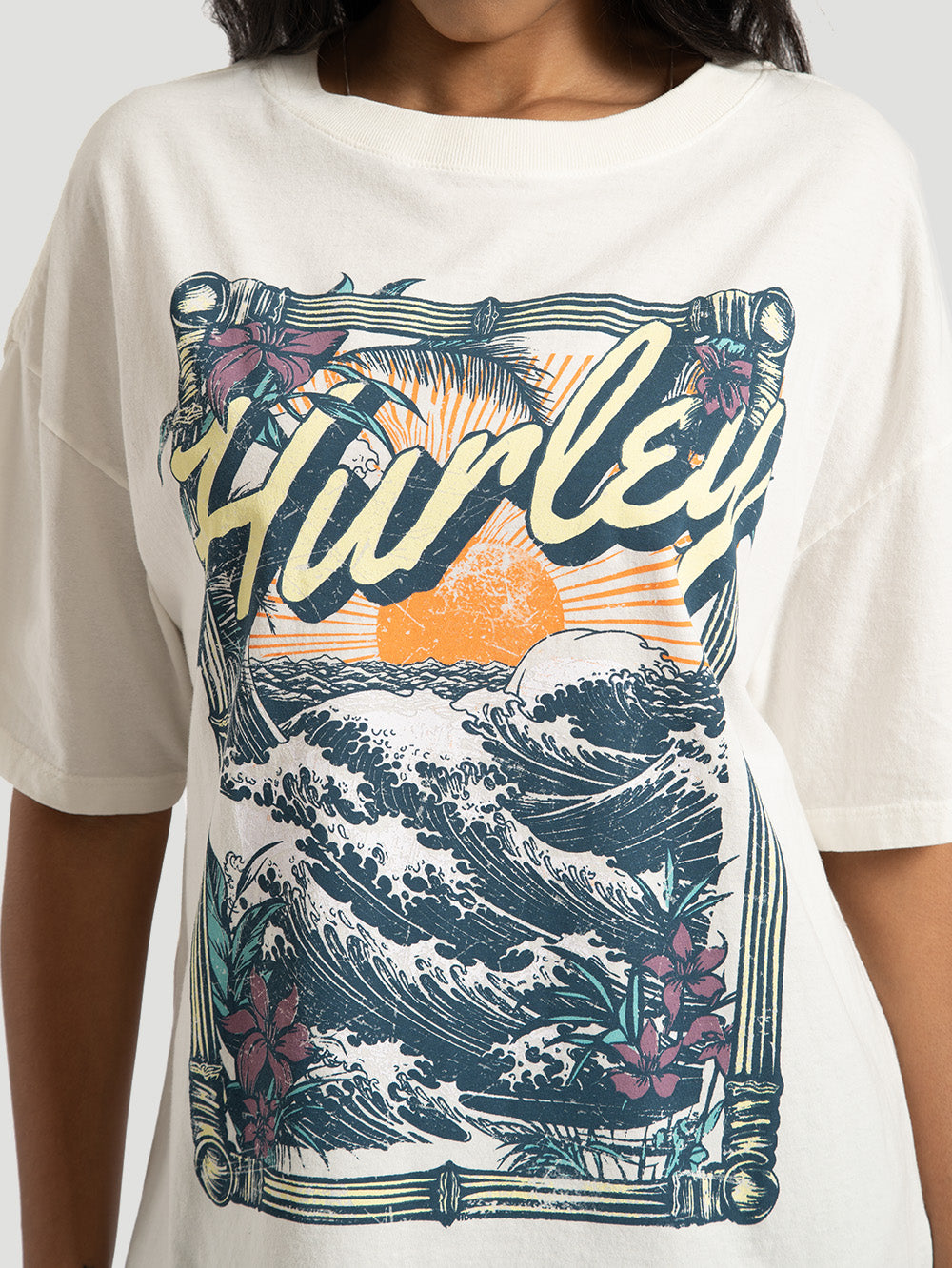 Camiseta Especial Hurley Vintage Off White