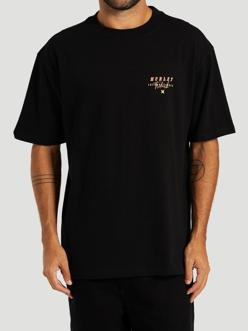 Camiseta Especial Preta Hurley International