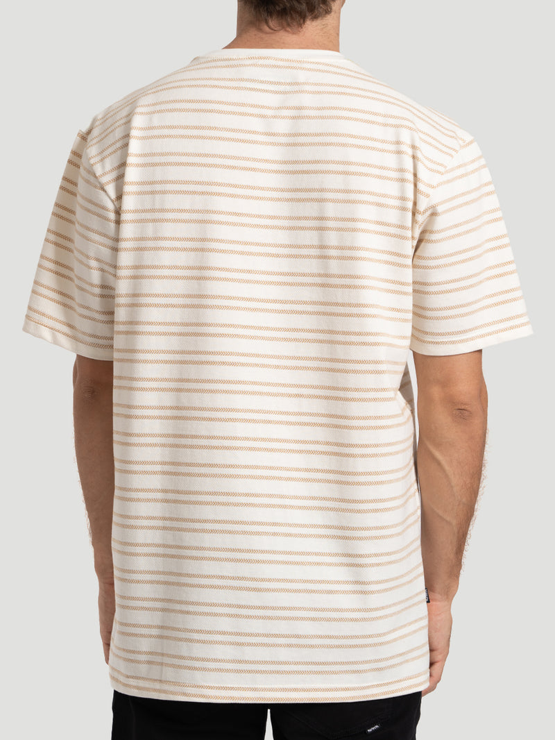 Camiseta Especial Hurley Gold Listrada Off White