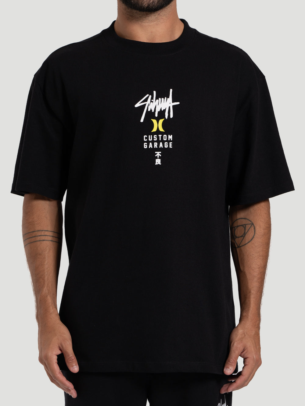 Camiseta Max Fit Hurley x Shibuya Signature Block Party Preta