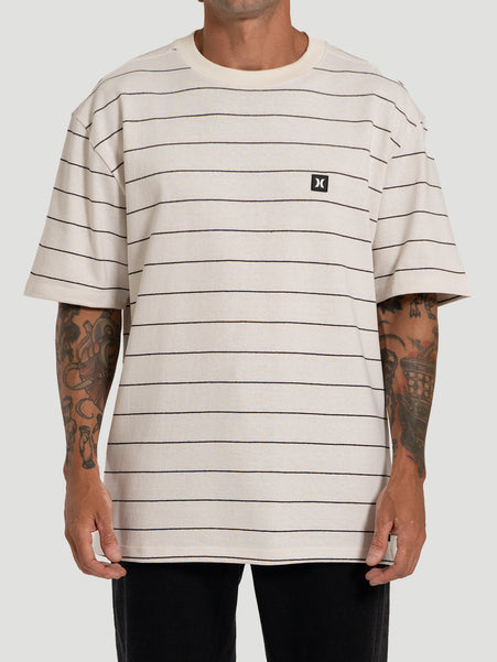 Camiseta Maxfit Stripes Hurley Branca