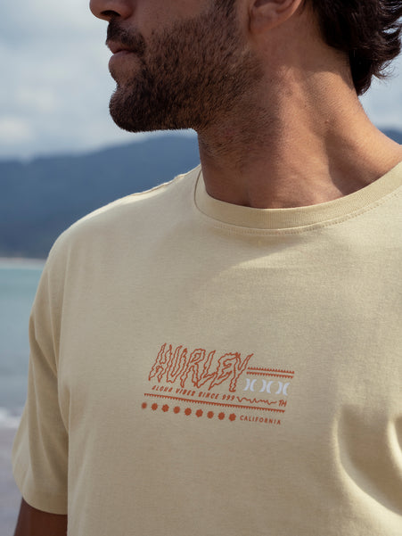 Camiseta Manga Curta Bege Hurley Psyko