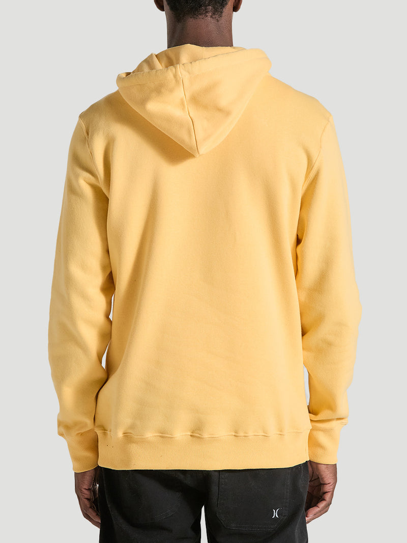 Homem de costas usando moletom canguru amarelo básico Hurley Icon, com capuz ajustável e acabamento canelado nos punhos e na barra.