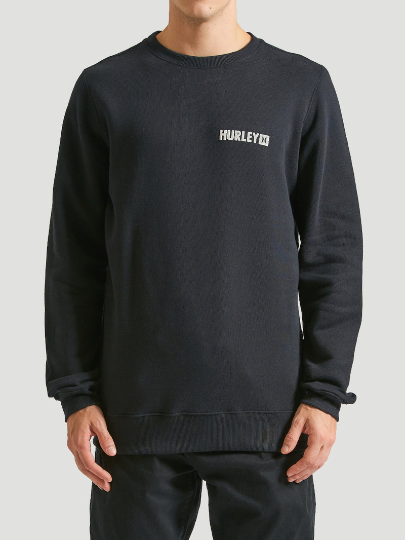 Moletom careca preto da Hurley, com design básico e confortável. Possui gola redonda e logo discreto no peito, ideal para um visual casual e estiloso.
