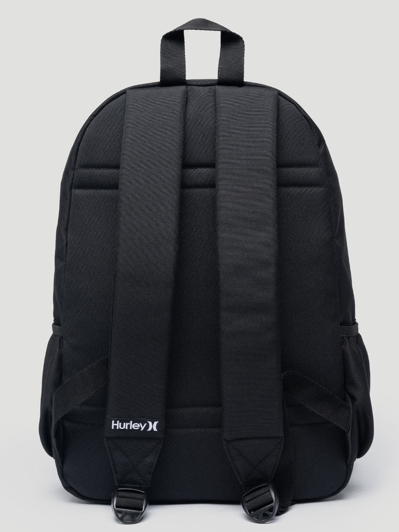 Mochila para notebook preta com alças acolchoadas ajustáveis, costuras reforçadas e logotipo Hurley bordado em branco na parte inferior das alças.